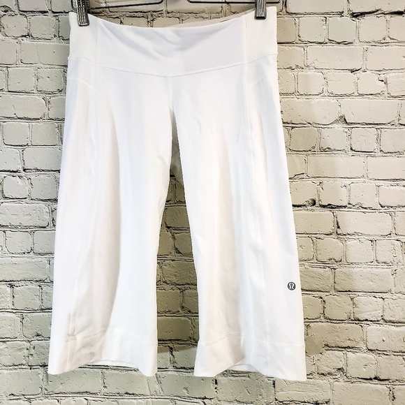 lululemon athletica Pants - Lululemon Athletica clam digger pants,  white,  6